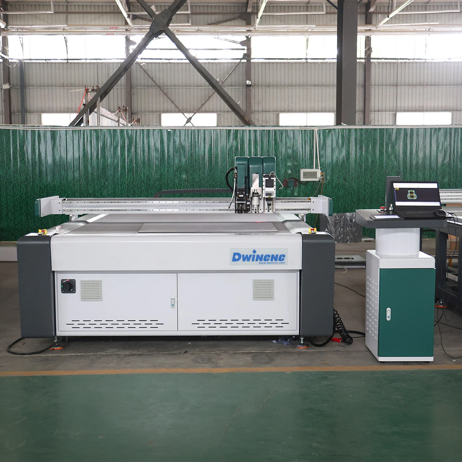 Pneumatic Oscillating Knife cutting machine Pneumatic Oscillating Knife cutting machine